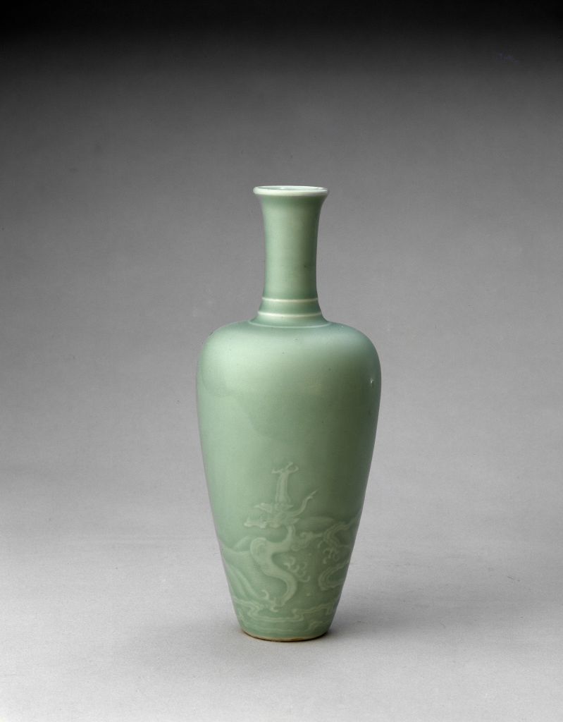 清代特殊的瓷器造型：莱菔瓶