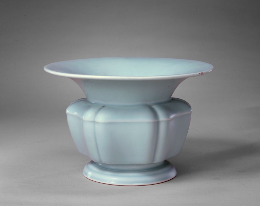 粉青釉尊 粉青釉尊